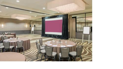 Crowne Plaza Suffern-Mahwah, an IHG Hotel