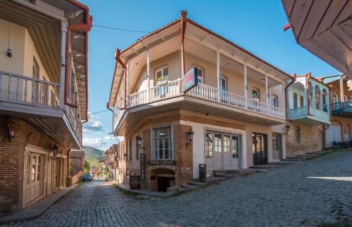 Hotel History • სასტუმრო ისტორია, Signagi