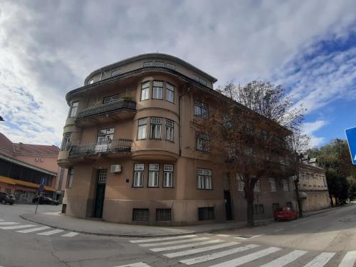 A szálláshely kívülről, Mrežnički kutak (Mreznicki kutak) in Duga Reza