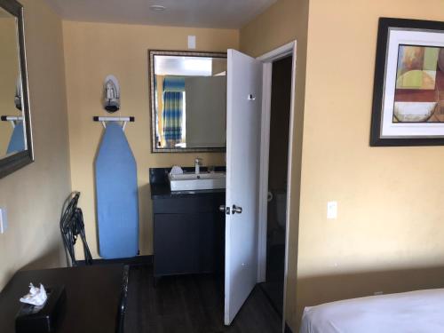 HOTEL PRIMERA - image 7