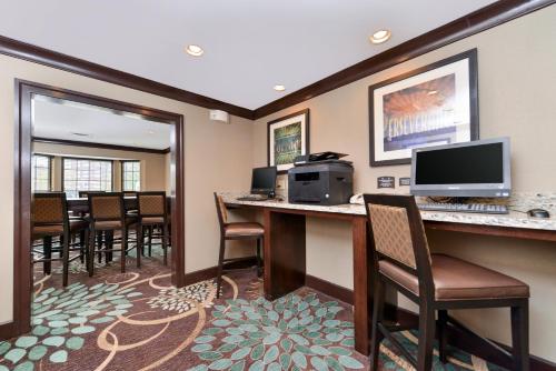 Staybridge Suites O'Fallon Chesterfield, an IHG Hotel