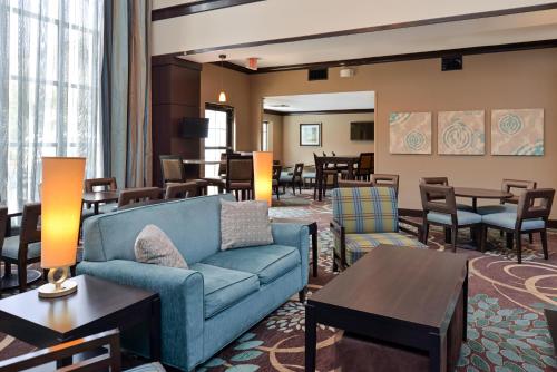 ห้องอาหาร, Staybridge Suites O'Fallon Chesterfield By IHG in โอ ฟอลลอน (MO)