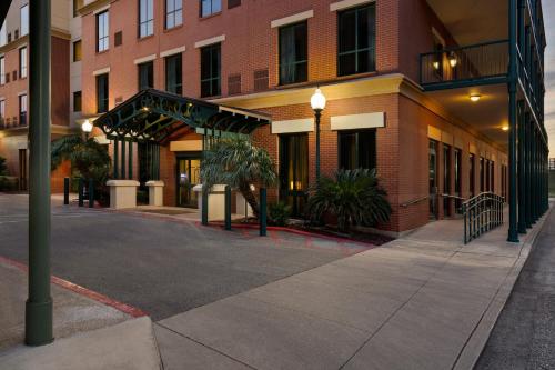 Staybridge Suites San Antonio Downtown Convention Center