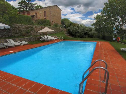  Alluring Holiday Home with Garden in Pergine Valdarno, Pension in Pergine Valdarno