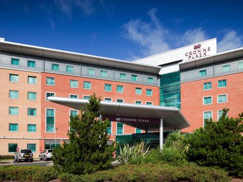 Crowne Plaza Birmingham NEC an IHG Hotel - image 4