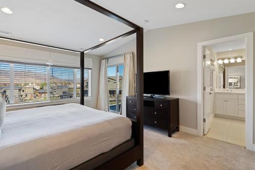 Gorgeous 3-Bedroom Huntsville Utah Vacation Rental near Pineview Reservoir 21 - image 7