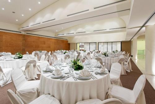 273380303 Crowne Plaza Villahermosa by IHG