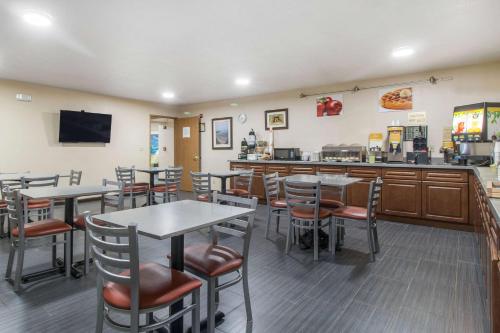 Food and beverages, Quality Inn & Suites Crescent City Redwood Coast in Crescent City (CA)
