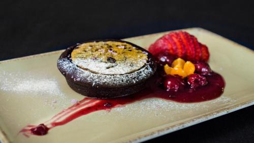 Hotel Crowne Plaza Madrid Airport - image 3