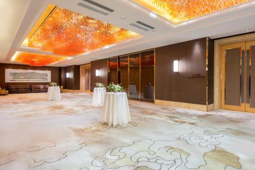 Crowne Plaza Hotel Lanzhou, an IHG Hotel