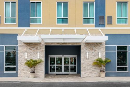 Staybridge Suites St. Petersburg Fl