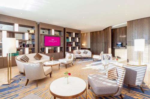 273391945 Crowne Plaza Vientiane by IHG
