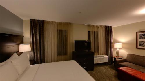 Staybridge Suites Ann Arbor- Research Pkwy