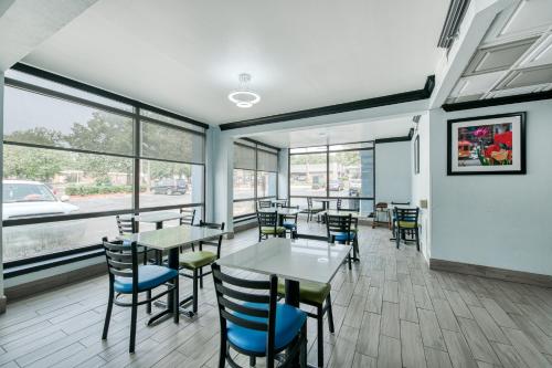 Ételek és italok, Quality Inn & Suites North Little Rock in North Little Rock (Arkansas)