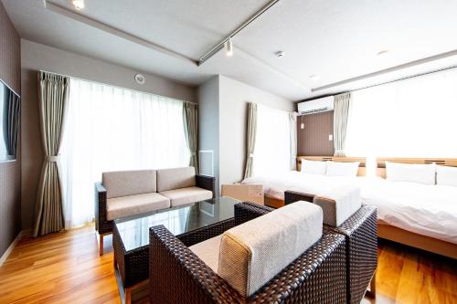 Standard Family Room
