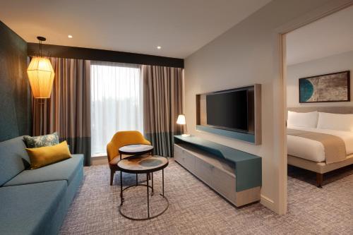 Staybridge Suites London Heathrow - Bath Road, an IHG Aparthotel