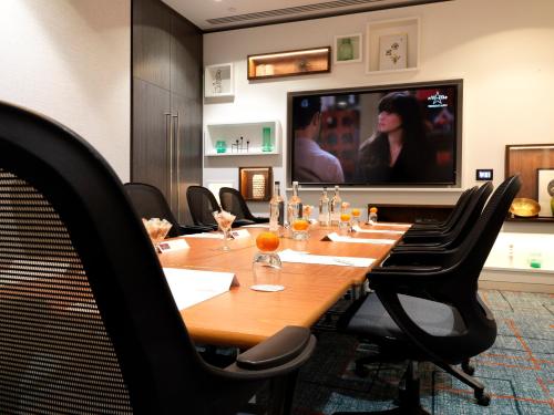 Crowne Plaza London Kings Cross an IHG Hotel - image 2