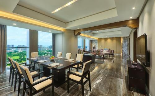 Crowne Plaza Nanning City Center, an IHG Hotel