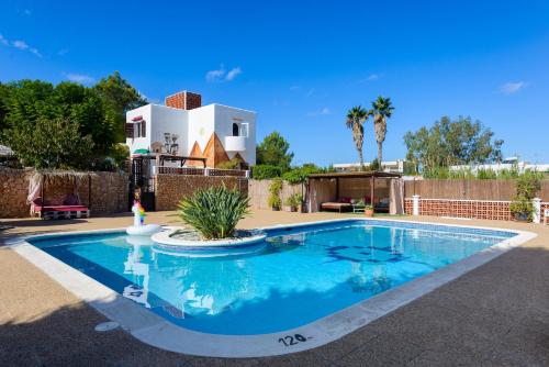  Villa Can Llucia, Ferienwohnung in San Jose de sa Talaia