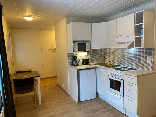 Bếp, Hotel Aakenus Apartments in Trung tâm Thành phố Rovaniemi