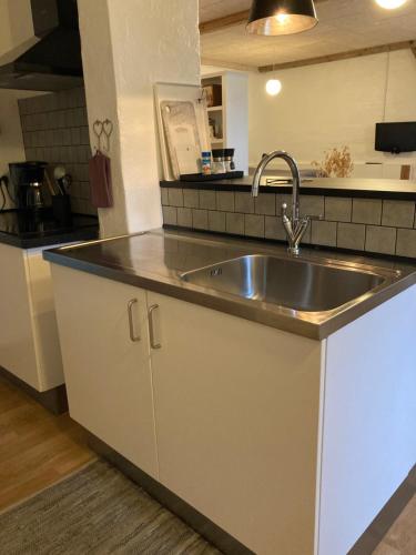 Bolding Apartments - image 8