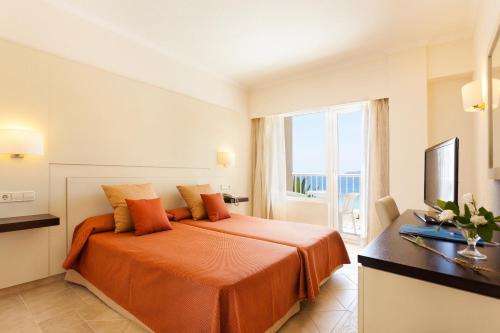 陽台/露台, 因佩里奧海灘格魯波特爾酒店 (Grupotel Imperio Playa) in 聖胡安包蒂斯塔