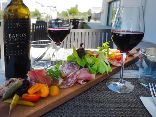 The Originals City Hôtel de la Confluence Agen Ouest (Inter-Hotel) - image 9