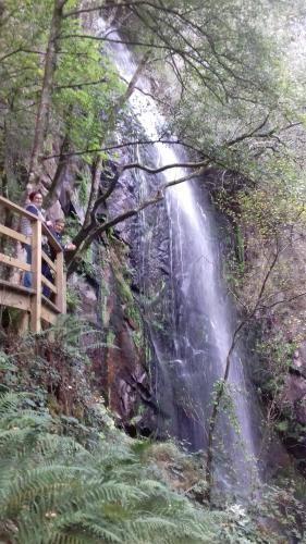 Villa con piscina en Pantòn Ribeira Sacra Galicia Ideal para familias