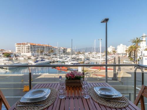 Apartment Del Port-5 by Interhome - Empuriabrava