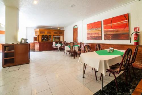 Restaurant, Autoparador Del Valle in Tlalnepantla