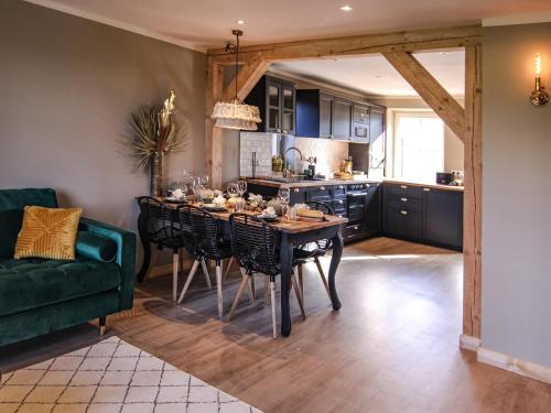 المنظر الخارجي, Ferienhaus Gut Glück (Ferienhaus Gut Gluck) in Lancken-Granitz