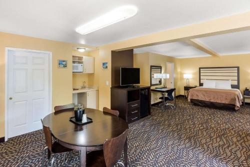 Quality Inn & Suites Capitola