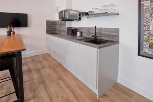 Blackbird Luxury Accommodation Room 10 - Blackpool
