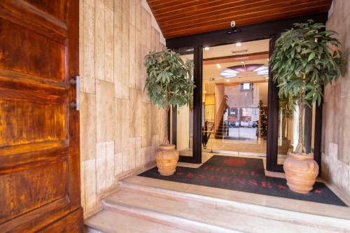 Bejárat, Hotel Estense in Modena