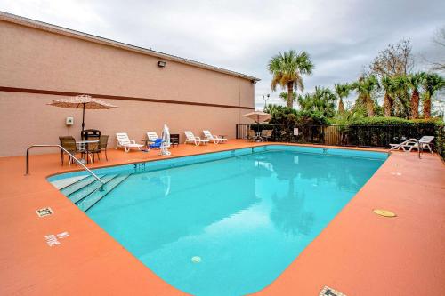 Quality Inn & Suites Live Oak I-10 Exit 283