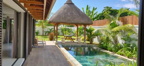 Elegant Villa in Pereybere, Grand Baie + Pool, Mauritius