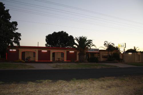 入口, 尼爾綠洲汽車旅館 (Nhill Oasis Motel) in 尼爾