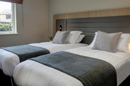 273472706 Mytton Fold Hotel, Ribble Valley