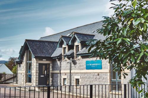 Garrison Apartments, Fort William