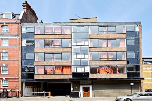 Park Lane Apartments Crawford Place - image 13