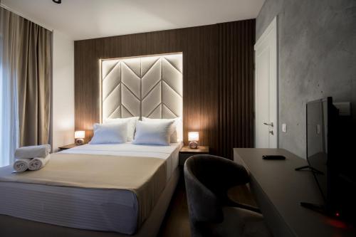 Hotel LoRa – Belgrade, NY