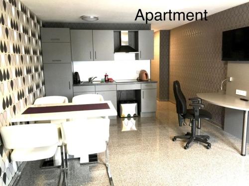 . Hotel Mythos "rooms with kitchenette- apartments with kitchen"