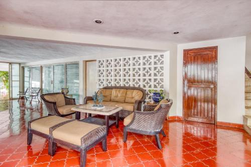 Előcsarnok, Hotel San Carlos in Chiquilá