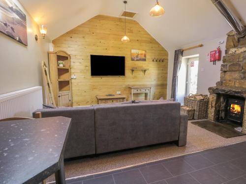 Dovecote Cottage in 클러턴