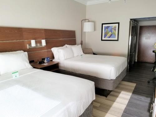 Holiday Inn Express Columbia image 22