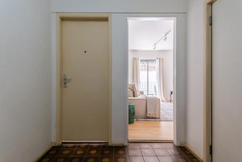 Apartamento com vaga e otima localizacao - Itaim Bibi