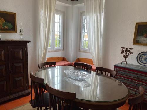Cosy Seafront Villa with Superb view