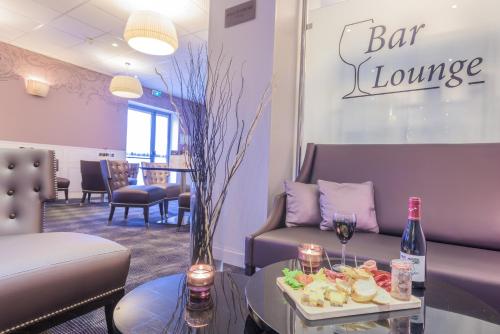 صالة مشتركة/ منطقة التلفزيون, Hotel Mercure Tours Centre Gare et Congres in مركز مدينة تور