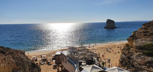 Beach, Villa with beautiful see views & spacious garden in Estombar