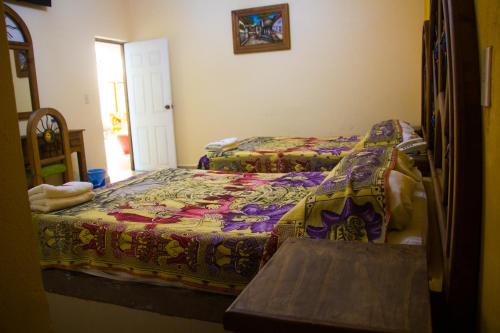 2 twin beds